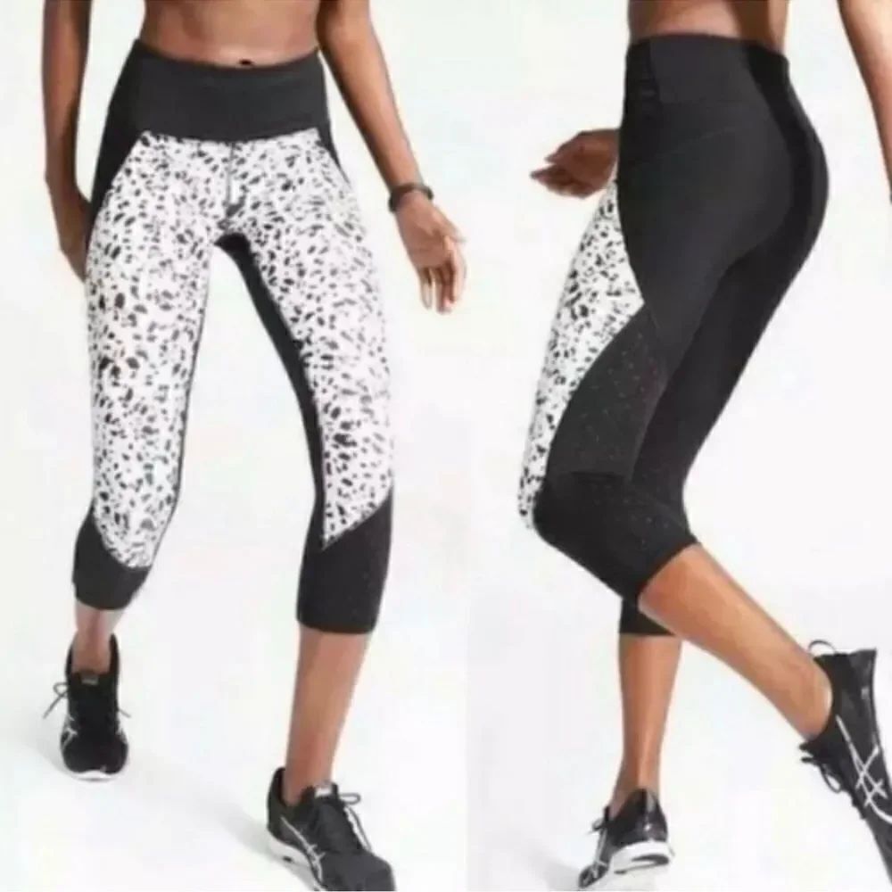 Athleta Printed Stealth TruCool Capri Pant S